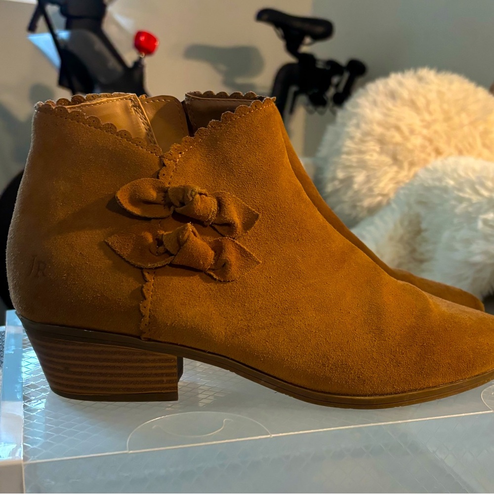 Worn once Jack Rogers suede bootie